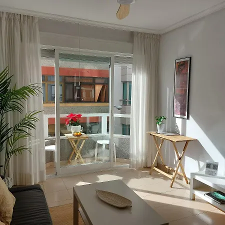 Apartamento Agua De Abril Las Canteras ¡en Un Minuto En El Mar! Ideal Descansar/teletrabajar *